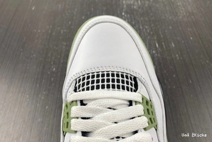 495 Sleek “Seafoam” 4 AQ9129- 340 Air Jordan 0705